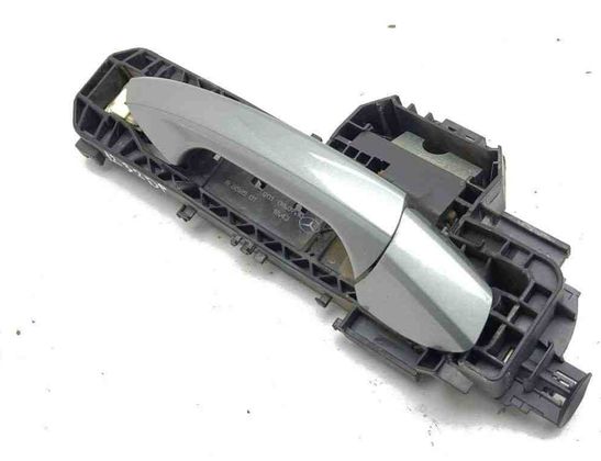 MERCEDES-BENZ GLK-Class X204 (2008-2015) Left Side Sliding Door Exterior Handle A2047601634 31025324