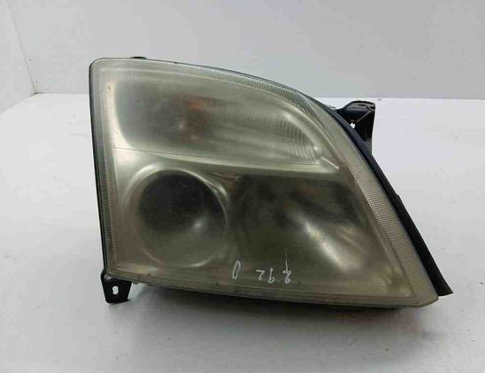 OPEL Vectra C (2002-2005) Front Right Headlight 15588800 31170750