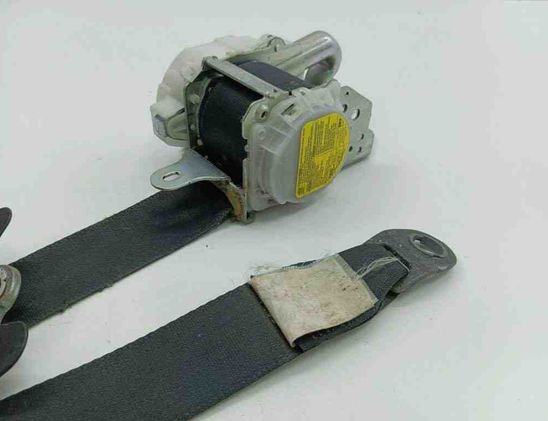 TOYOTA Avensis 3 generation (2009-2020) Front Right Seatbelt 7P1510P 31204340
