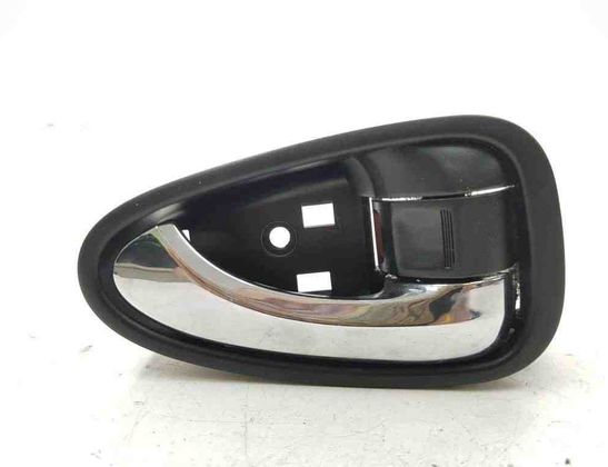 TOYOTA Avensis 3 generation (2009-2020)  Правая задняя внутренняя ручка открытия 6920505051 31204381