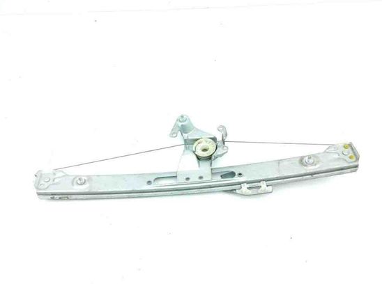 BMW 3 Series E46 (1997-2006) Aizmugurējo kreiso durvju logu pacēlājs 31208226