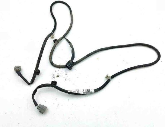 MITSUBISHI Outlander 3 generation (2012-2023) Aizmugurējo lukturu kontakti 8518A191B 32106109