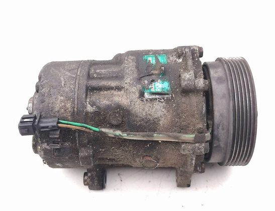 VOLKSWAGEN Bora 1 generation (1998-2005) Air Condition Pump 32855195