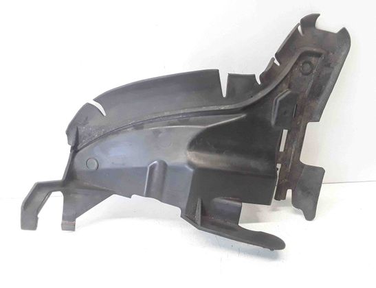 VOLVO XC90 1 generation (2002-2014) Radiator air diverter 30796389 23585085