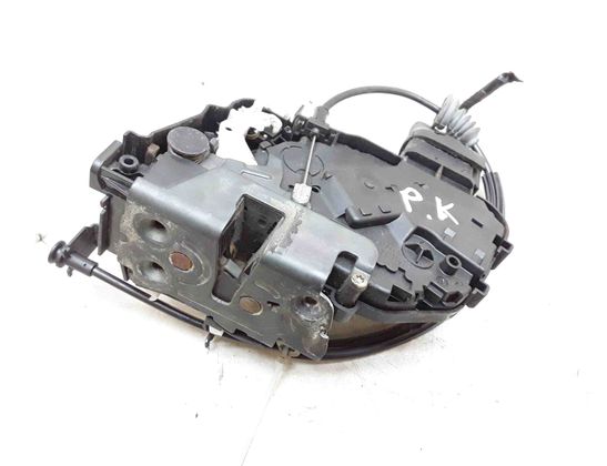 VOLVO V50 1 generation (2003-2012) Замок передней левой двери 30699787 23585538