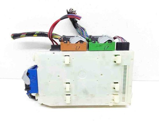 VOLVO V70 3 generation (2007-2020) Drošinātāju kārba 30765624AE,30765624,7G9T14C256FA 32646289