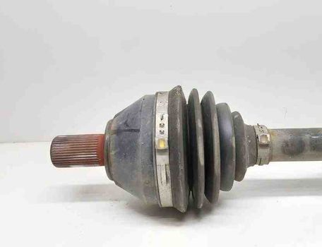 VOLVO XC60 1 generation (2008-2017) Полуось передний левый P30783068 32646430