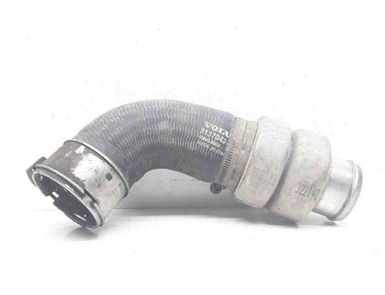 VOLVO S60 2 generation (2010-2020) шланг радиатора интеркулера 31370424 32656523