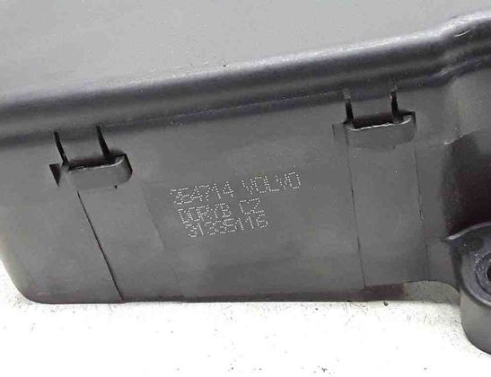 VOLVO XC60 1 generation (2008-2017) Aizmugurējā vāka / bagāžnieka vadības bloks 31335116 32657178