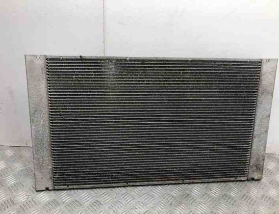 BMW 5 Series E60/E61 (2003-2010) Охлаждающий радиатор 7787440,99374004 22989312