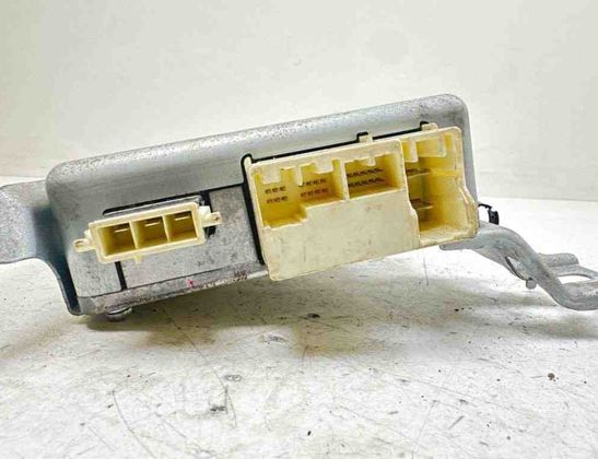 TOYOTA Avensis 3 generation (2009-2020) Power steering control unit 8965005100 31364060