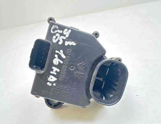 CITROËN C4 1 generation (2004-2011) Dzesēšanas ventilatora relejs 9658508980,1308CW 31368600