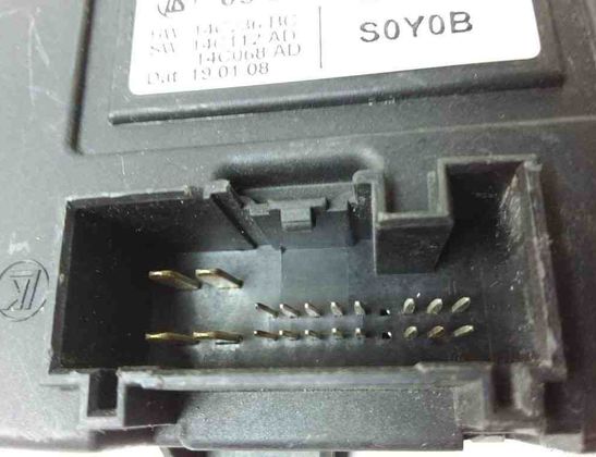 FORD Mondeo 4 generation (2007-2015) Priekšējo labo durvju vadības bloks 7G9T14B534BD 31387926