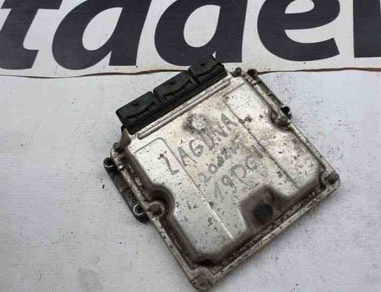 RENAULT Laguna 2 generation (2001-2007) Motora vadības bloks 539,460,281,000,001 21490868