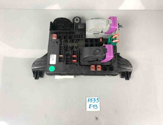 OPEL Insignia A (2008-2016) Drošinātāju kārba 13277321 30597781