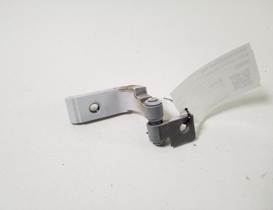 BMW iX3 1 generation (G08) (2020-2024) Aizmugurējo labo durvju eņģes 7495994 33066697