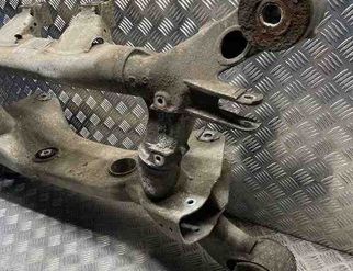 BMW 7 Series E65/E66 (2001-2008) Aizmugurējais pusrāmis 6750556 32447172