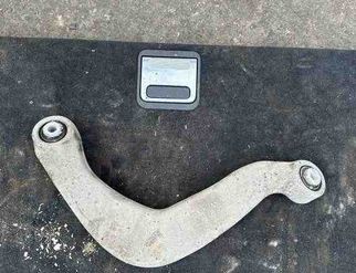 AUDI A8 D2/4D (1994-2002) Aizmugurējā kreisā svira/ričags 8K0505323H 32461521