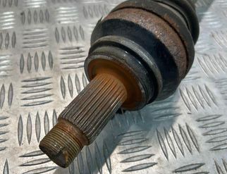 BMW 5 Series F10/F11 (2009-2017) Aizmugurējā kreisā pusass 7581018 32978239