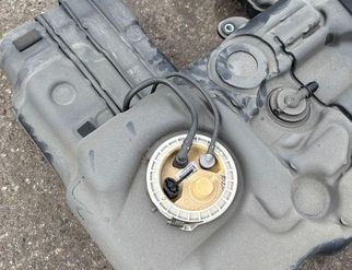 BMW X5 E70 (2006-2013) Degvielas tvertne 7164253 32980129