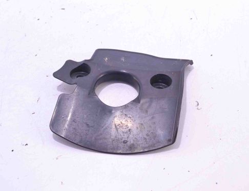 SUZUKI GSX-R 1 generation  (2011-2016) Priekšējā iekšējā plastmasa 15421271