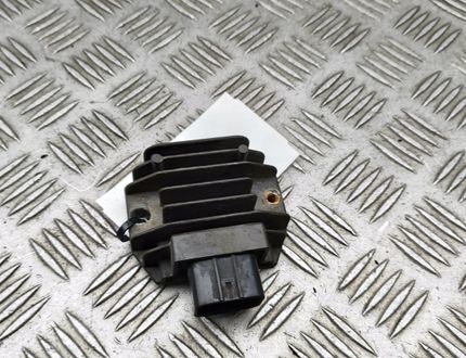 YAMAHA MT Voltage rectifier regulator FH022BA 32762097