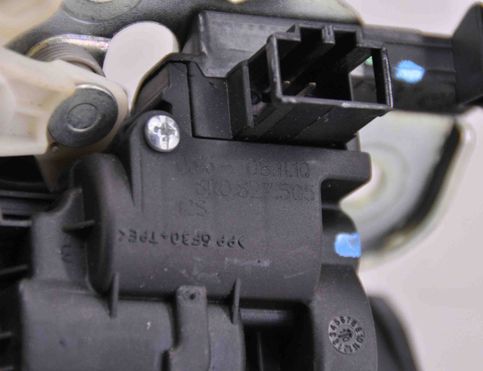 AUDI Q5 8R (2008-2017) Замок крышки багажника 8R0827505 25934158