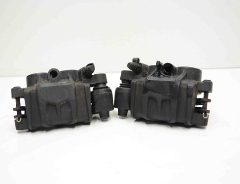 BMW F B (2005-2010) Front brake calipers 19746601