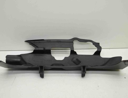 SUZUKI GSX-R Priekšējā iekšējā plastmasa 17771-14J0 28197639