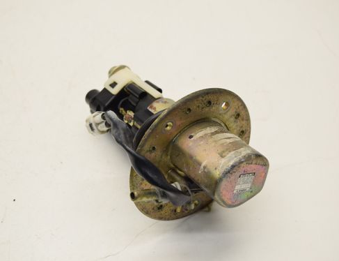 SUZUKI GSX-R Degvielas sūknis 15100-35F30 32801083