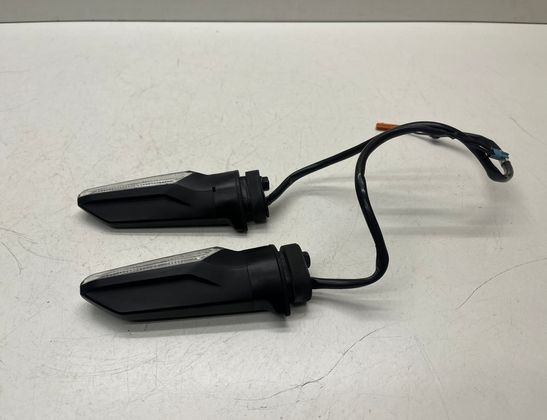 HONDA CRF (2000-present) Rear turn set 32862010
