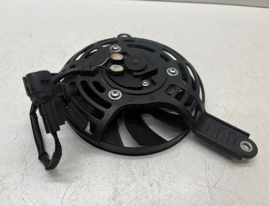 HONDA CRF (2000-present) Right radiator fan 32864682