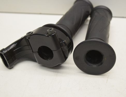 YAMAHA MT Комплект ручек переднего руля 32932824