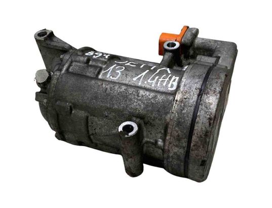 VOLKSWAGEN Jetta 3 generation (1992-1998) Air Condition Pump 5C0820803F 30159012