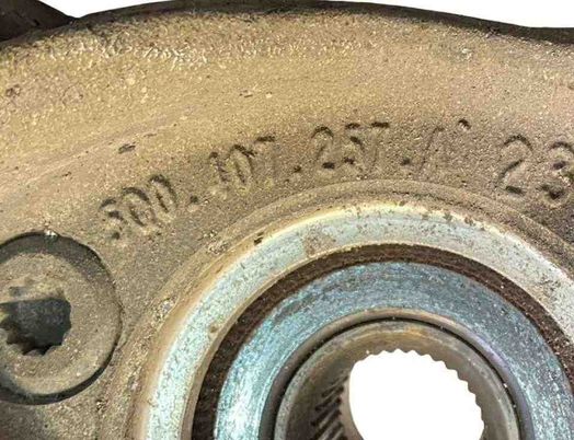 VOLKSWAGEN Passat B7 (2010-2015) Priekšējā kreisā riteņa rumbas vārpsta/stupica 5Q0407257A 32414851