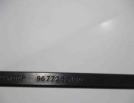 PEUGEOT 308 T9 (2013-2021) Стеклоочистители спереди 9677256280,9677256180 32467633