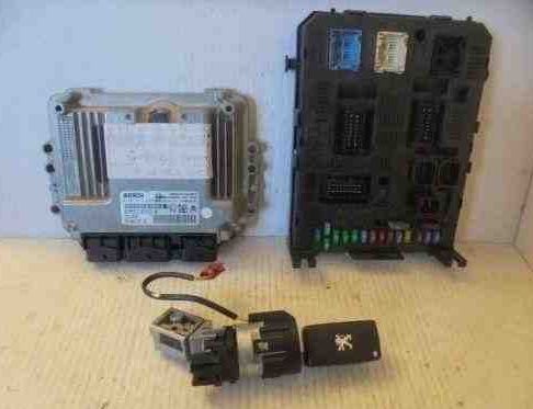 PEUGEOT 308 T9 (2013-2021) Engine ECU Set 0281013872,9664843780 32475113