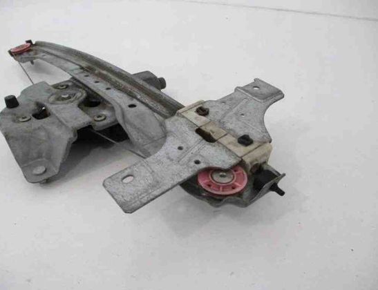 PEUGEOT 208 Peugeot 208 (2012-2015) Стеклоподъемник передней правой двери 9674254280 32482731