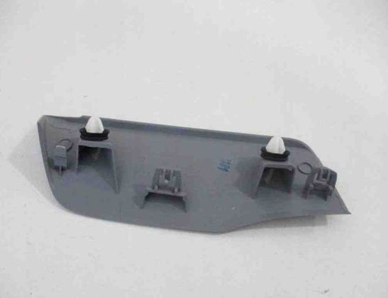 PEUGEOT 208 Peugeot 208 (2012-2015) Priekšējā kreisā spoguļa apdare 98010524MA 32483758