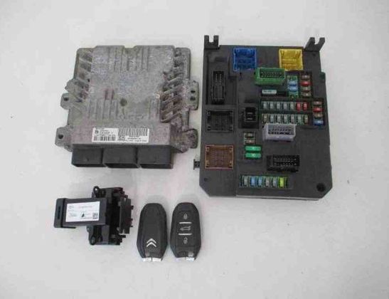CITROËN C4 Picasso 2 generation (2013-2018) Engine ECU Set 9804127280,9666681180,9806687980 32493353