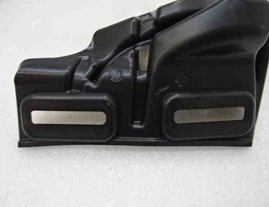 PEUGEOT 208 Peugeot 208 (2012-2015) Priekšējā kreisā spārna kronšteins 9828362580 32497267