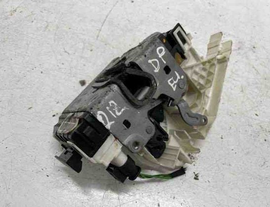 MERCEDES-BENZ E-Class W212/S212/C207/A207 (2009-2016) Замок передней левой двери A2047201835 22160066