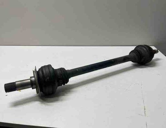 MERCEDES-BENZ C-Class W205/S205/C205 (2014-2023) Aizmugurējā kreisā pusass A2203570191 22165315