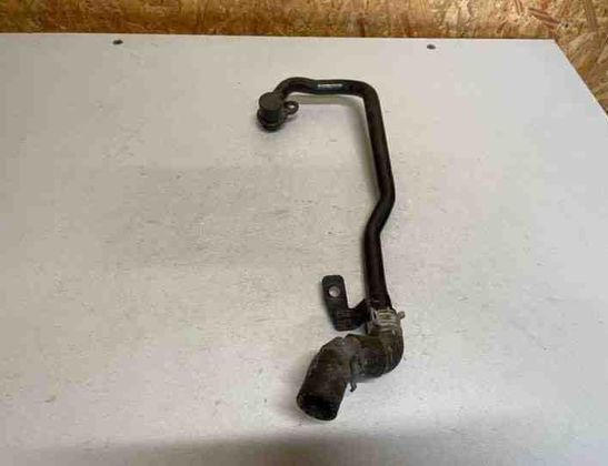 VOLKSWAGEN Passat Variant 1 generation (2010-2024) Coolant Hose Pipe 04L121065AJ 22171638