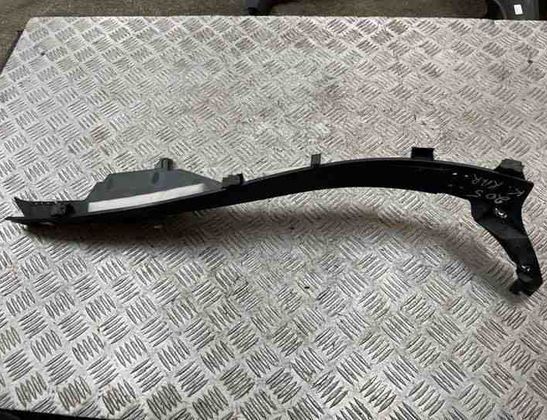 MERCEDES-BENZ C-Class W205/S205/C205 (2014-2023) Labā apdare aizmugurējos sēdekļos A2056906725,A2059051403 22202223