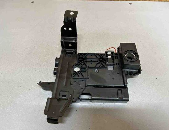 VOLVO XC90 1 generation (2002-2014) Jaudas sadales kaste 31450529 30425477