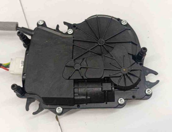 BMW 2 Series Grand Tourer F46 (2018-2023) Aizmugurējā bagāžnieka slēdzene 7348531 31060700