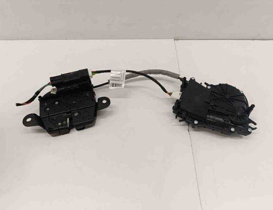 BMW 2 Series Grand Tourer F46 (2018-2023) Aizmugurējā bagāžnieka slēdzene 7348531 31060700