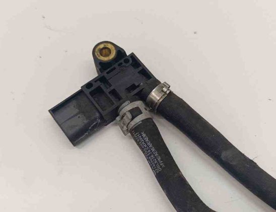 MERCEDES-BENZ CLA-Class C117 (2013-2016) DPF Pressure Sensor A0071536028 31419232