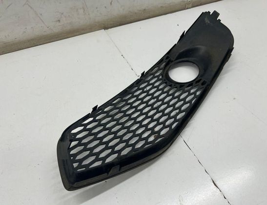 AUDI A3 8V (2012-2020) Fog lamp trim 8P0807682,8P0807682C 32808301